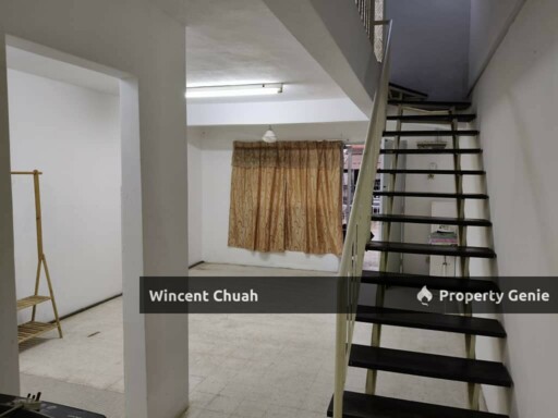 Desa Setapak 2.5 Storey Terrace , 3mins Walk to LRT Wangsa Maju