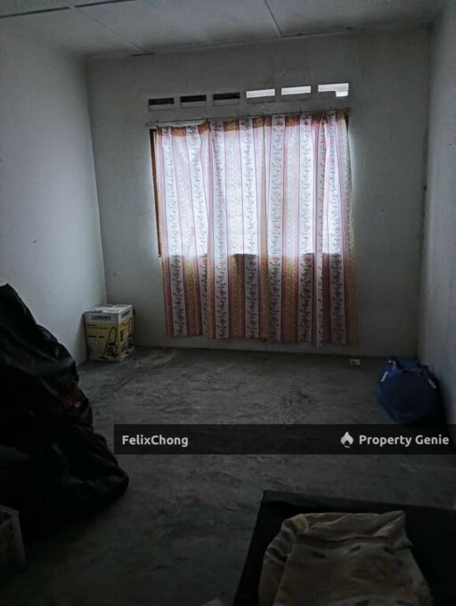 Kluang Double Storey Medium Cost,Jalan Permata,Original Condition