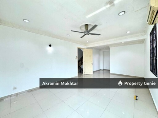 Freehold & Renovated | 2.5 Storey Semi Detached House @ Subang Alam, Seksyen 27, Shah Alam