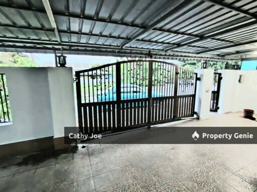 SINGLE STOREY TERRACE END LOT AT TASEK, IPOH