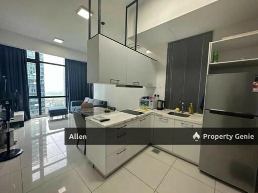 Marina Cove, JB Town (Tower C) Corner unit with Part Sea Facing