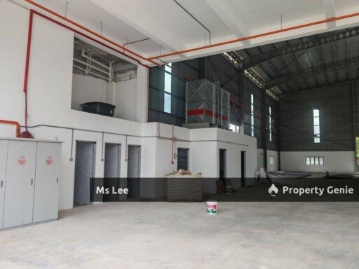 Corner Detached Factory with Office-Jenjarom Industrial Park