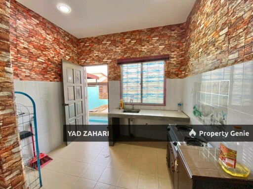Taman Meru, Klang | Single Storey Terrace 4 Bedrooms | RM420K - Renovated With Mini Swimming Pool Unit And Facing Open
