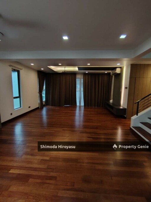 Zenia Desa ParkCity | 4 Carpark | Corner unit | 3000sf | 2 Storey | 3+1 Bedroom