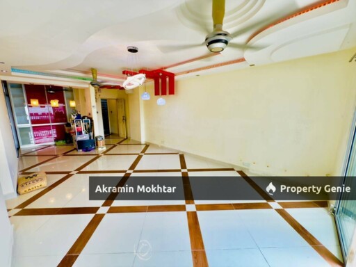 Corner Unit, Renovated & 2 Covered Parking | Sunway Suriamas Condominium, Bandar Sunway Selangor