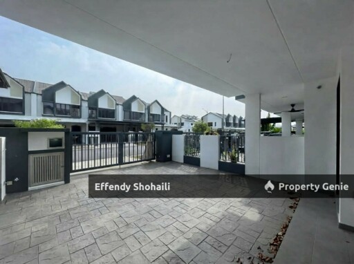 SERENIA ANIRA TERRACE SEPANG
