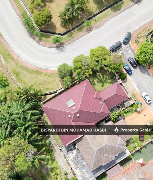 Big Land Corner Lot, Double Storey Semi-D @ Jln Kristal, Seksyen 7, Shah Alam