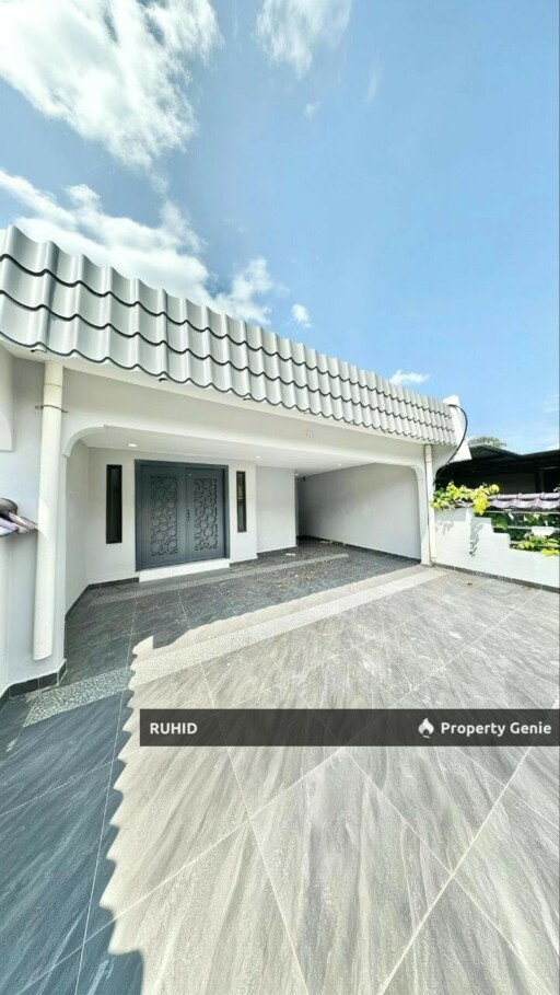 Freehold Single Storey Terrace House | 4 Bedrooms | Fully Renovated | Taman Rinting Masai