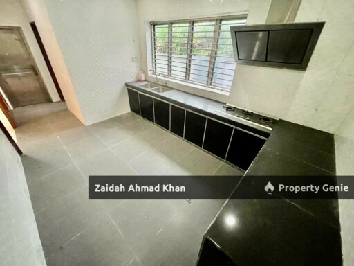 Taman Prima Tropika Seri Kembangan Corner Lot House For Sale