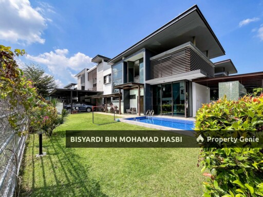Fully Renovated With Swimming Pool, Double Storey Semi Detached Ficus Peak @ Denai Alam, Shah Alam.