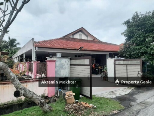 [EXCLUSIVE] Peaceful Bungalow Nearby Putrajaya, @ Desa Pinggiran Putra, Kajang