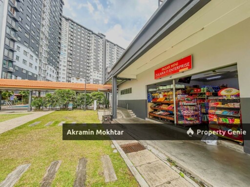 Ground Floor & 1 Covered Parking | Vista Impiana Apartment, Bukit Serdang, Seri Kembangan.