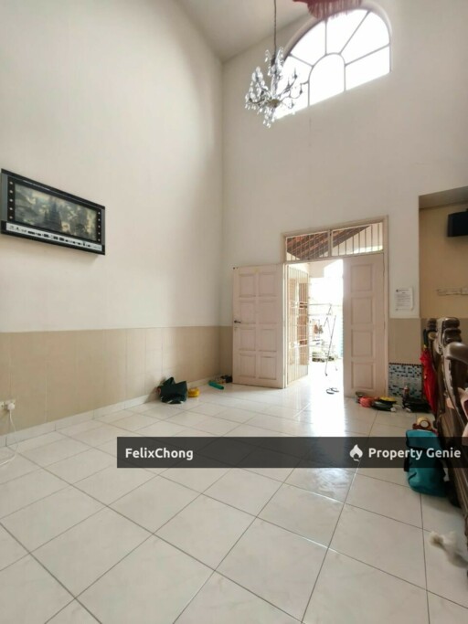 Ponderosa Green 2 Sty Semi D,Molek,Johor Bahru,Gng,Original Condition