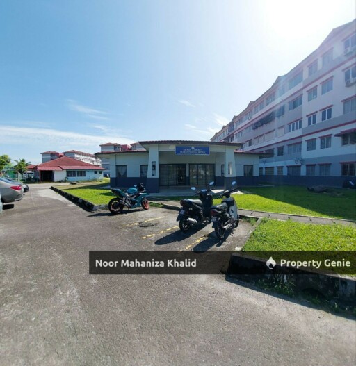 Pangsa Impian, Bandar Saujana Putra Jenjarom