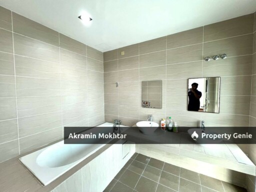 3 STOREY CASSIA GARDEN RESIDENCE, CYBERJAYA (FULLY EXTENDED & FACING OPEN)