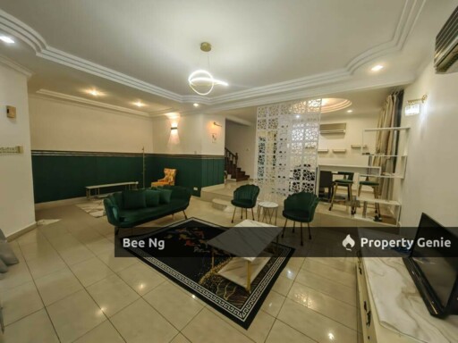 Taman Perling / Jalan Layang / 2 Storey Semi D / Fully Furnish
