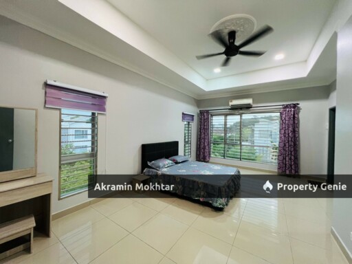 IFRERHOLD, CORNER UNIT & FULLY FIRNISHED | 3 Storey Terrace Taman Universiti, Bangi