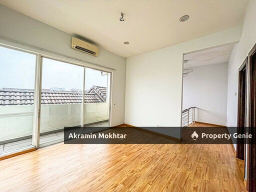 3 Storey Bungalow  Kemuning Residence ,Kota Kemuning  Shah Alam