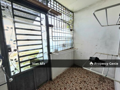 1St Storey Semi Detached At Taman Cemerlang, Tanjung Gemok Kuala Rompin