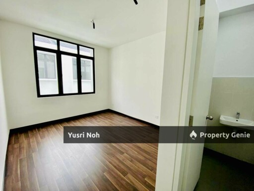2 Storey Terrace MELLOWOOD Eco Majestic, Semenyih