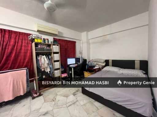 BUKIT PANDAN CONDOMINIUM 2 PANDAN PERDANA, KUALA LUMPUR .