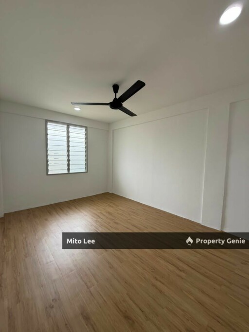 Desa Tebrau Low Cost Flat For Sale!!