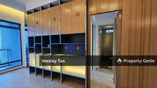 Atlantis Residence Kota 3 Rooms 3 Baths Fully Fitted & Furnished Seaview 3 Parking Lots