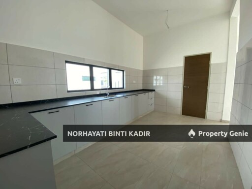 TERES 2 TINGKAT ENDLOT SERENE, KOTASAS KUANTAN