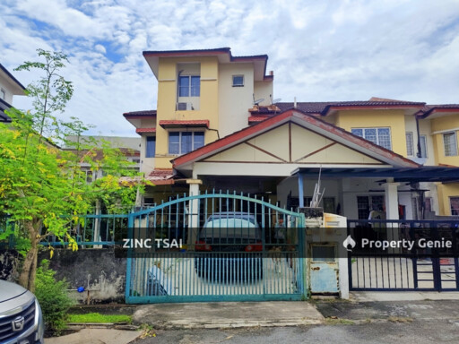 2.5 Storey Terrace @ Taman Aman Putra {Save RM 244,000}