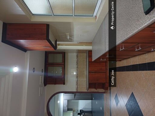 DOUBLE STOREY SEMI D CORNER SPACIOUS HOUSE FOR SALE