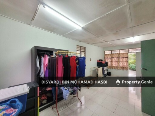 CORNER LOT 2 STOREY TAMAN TUANKU AMPUAN NAJIHAH, SENAWANG SEREMBAN .