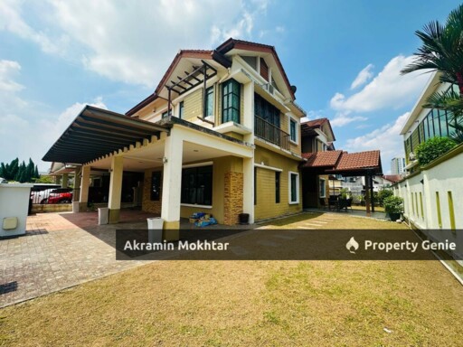 RENOVATED 2.5 Storey Semi D Puncak Bangi, Seksyen 6, Bandar Baru Bangi
