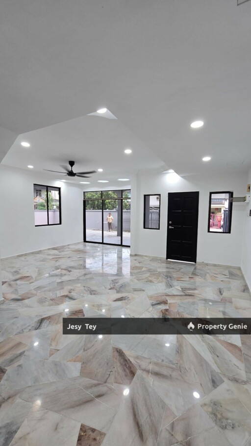 Taman Sri Putri / Skudai House For Sales