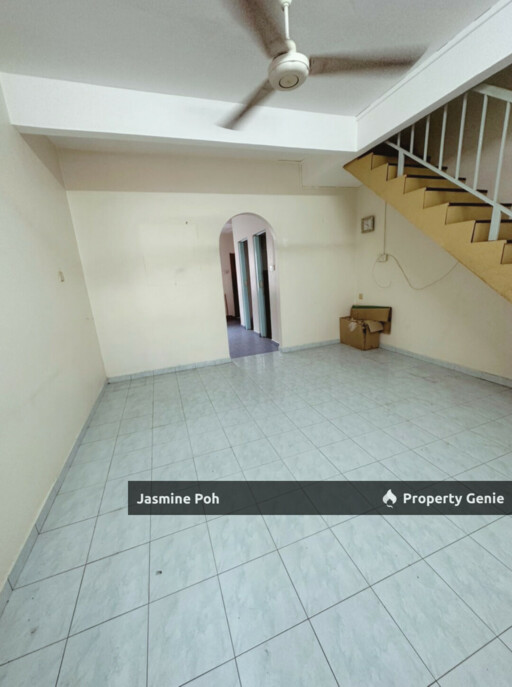 Taman Sri Permai Kluang Johor  For Rent