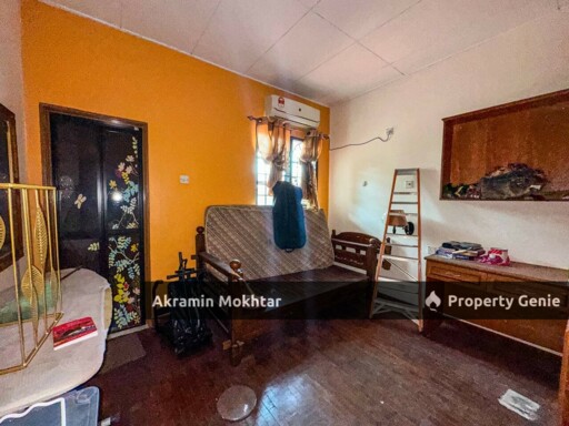 Freehold & Corner Lot | 2 Storey Terrace, Seksyen 6, Bandar Bukit Mahkota Bangi.