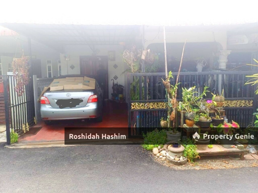 Taman Guar Perahu, Kubang Semang Teres Setingkat -low cost