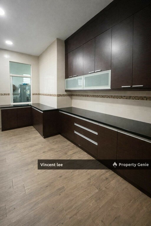 Taman Bukit Serdang , Serdang, Seri Kembangan, 2 Storey Semi-D, Freehold, Renovated Condition