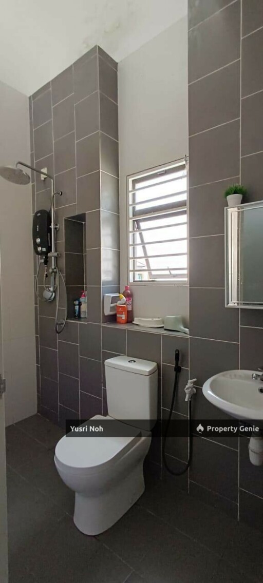 ENDLOT DOUBLE STORY TERRACED HOUSE AT SETIA PERMAI 3, SETIA ALAM