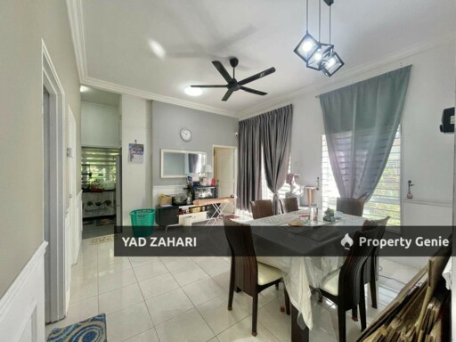 Seksyen 29, Kg Lombong Shah Alam | Single Storey Semi-D 4 Bedrooms | RM500K - Extra Land, Loft Features & Easy Access to Main Road