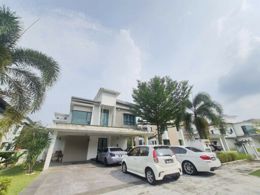 Lake Garden Villas @ Precinct 6, Cahaya SPK