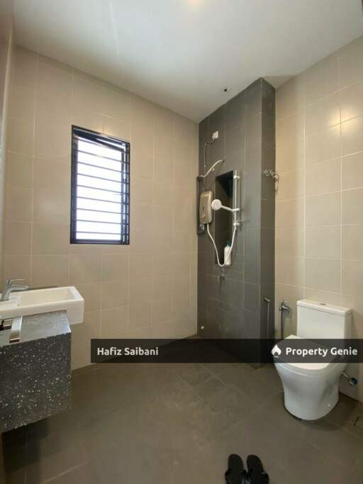 Corner Lot Double Storey  Link Pentas 6 Alam Impian Shah Alam