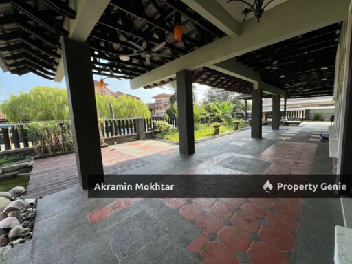 RENOVATED & PARTIAL Furnished Double Storey Bungalow Desa Pinggiran Putra Putrajaya.