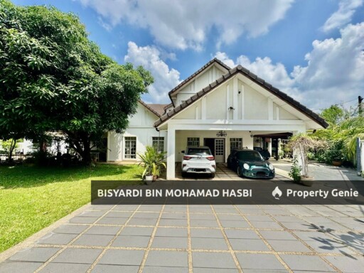 Corner Lot Bungalow @ Istana Bukit Kayangan, Seksyen 12 Shah Alam .