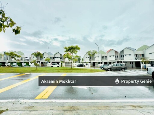 Freehold & Facing Open | 2 Storey Superlink Terrace Frischia Serene Heights, Bangi Kajang Selangor