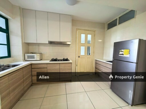 Straits View Condominium, Masai: Freehold 1635 Sqft Space