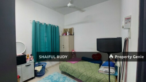 Spacious & Affordable: Service Apartment for Sale in Saville, Kajang!