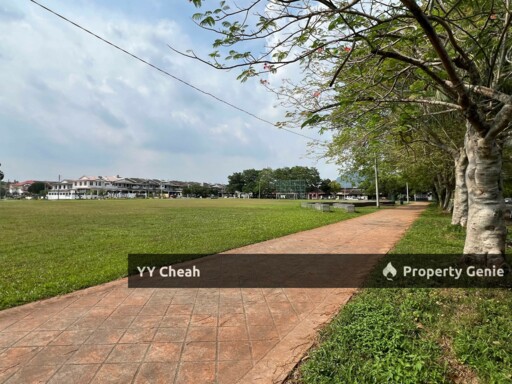 Gunung Rapat Single Storey Unoccupied, Facing Field, Facing South
