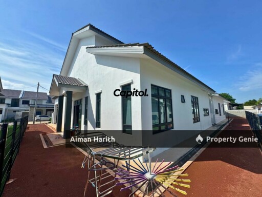 RUMAH CANTIK HOT LOCATION 1.5 Storey Semi Detached Precint 7 Majestic KOTASAS For Sale