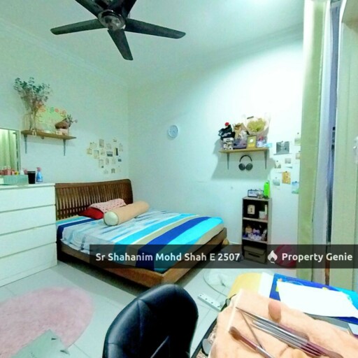 Corner Lot Double Storey Semi-D Cluster, Bayu Suria , Bandar Puncak Alam , Selangor