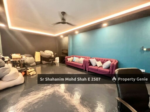Reflexion Pool Villa Bandar Nusaputra Timur Puchong South